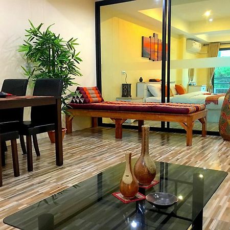 Appartamento Breezy House Jomtien Beach Esterno foto