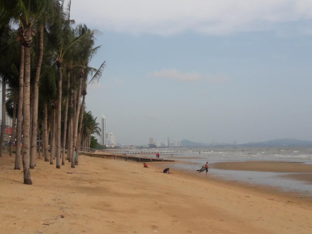 Appartamento Breezy House Jomtien Beach Esterno foto